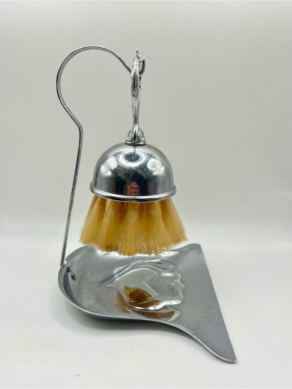 Art Deco Era Silent Butler